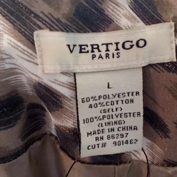 Vertigo Paris Double Breasted Trenchcoat, women's size medium - Picture 9 of 13